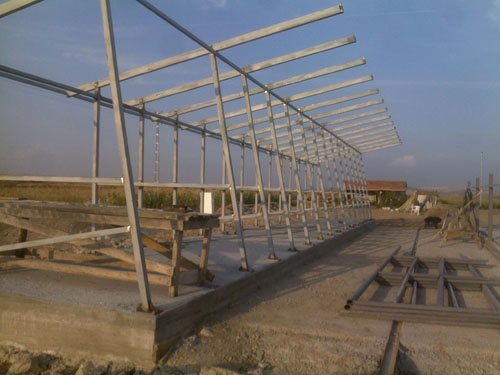 S.S Doğal Besi Hayvancılık Bölgesi Ana Yurt 12000 M2 Zemin Betonu Uygulaması