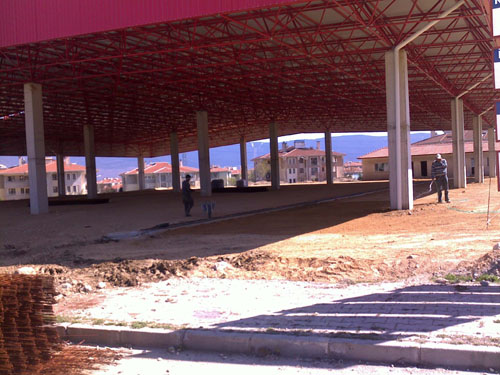 Bolu Pazar Yeri 4500 M2 Zemin Beton Uygulaması